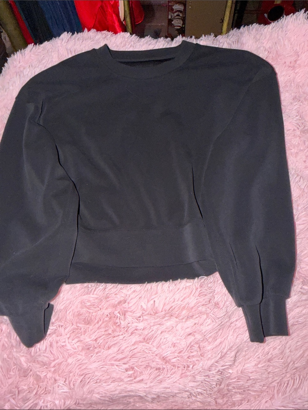 Lululemon softstreme Cropped Sweatshirt